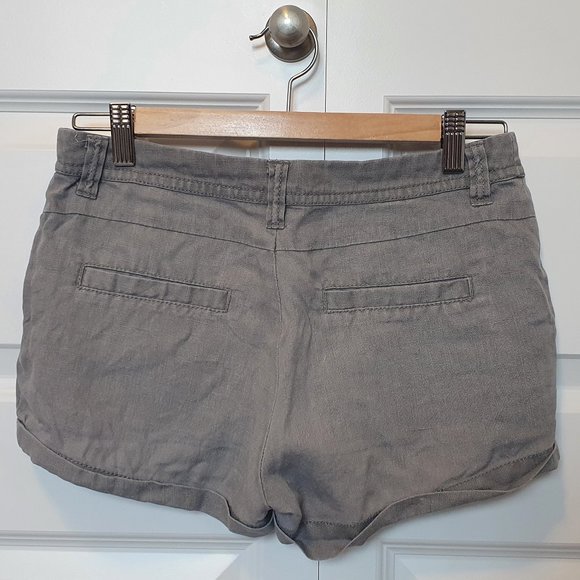 twik - grey shorts (size 3) - Picture 2 of 3